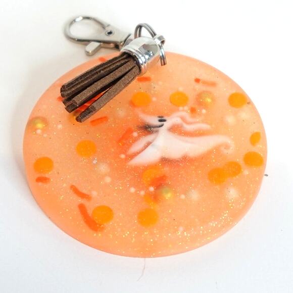 ZERO /Jacks ghost Dog Resin Keychain Clip ON Nightmare Before Christmas - Picture 2 of 3